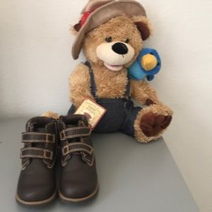 Toddler boy boots